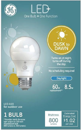 General Electric, 9W MED DAYLIGHT A19 LED DUSK/DAWN